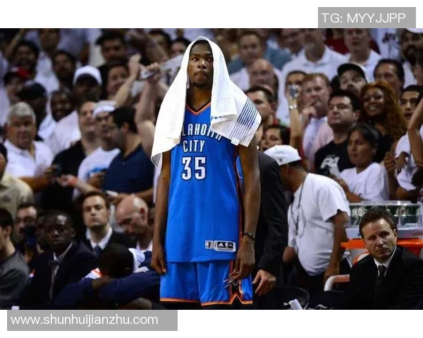 2012年NBA总决赛热火三巨头对决雷霆年轻三少的巅峰对决与传奇时刻