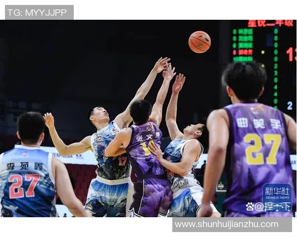 2017年CBA新疆队与上海队激战回顾精彩瞬间与赛季亮点分析